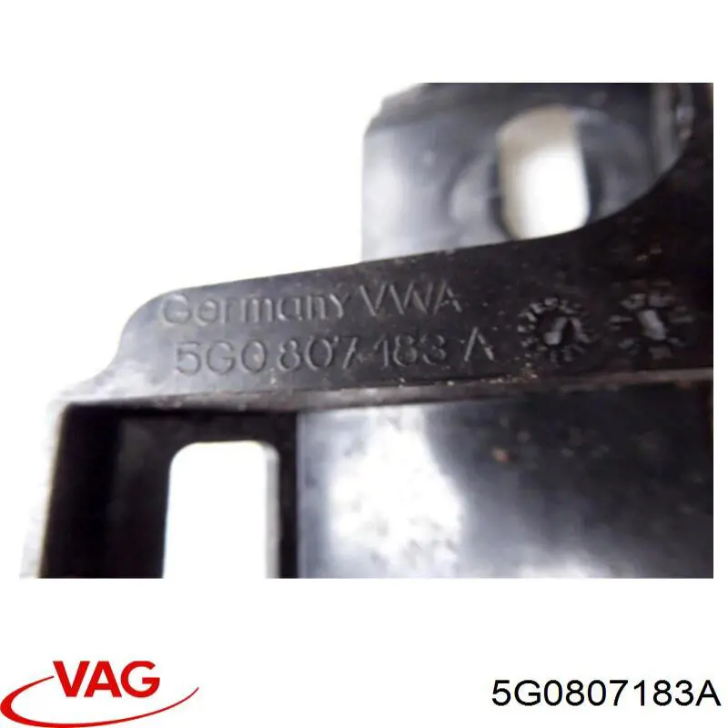 Кронштейн бампера переднего внешний левый VAG 5G0807183A цена, от 18.88 USD