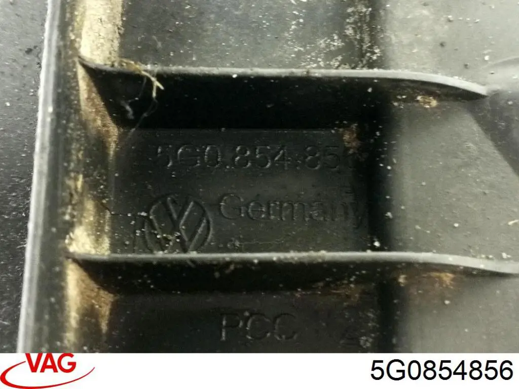 Купить 5G0854856 VAG Брызговик задний правый