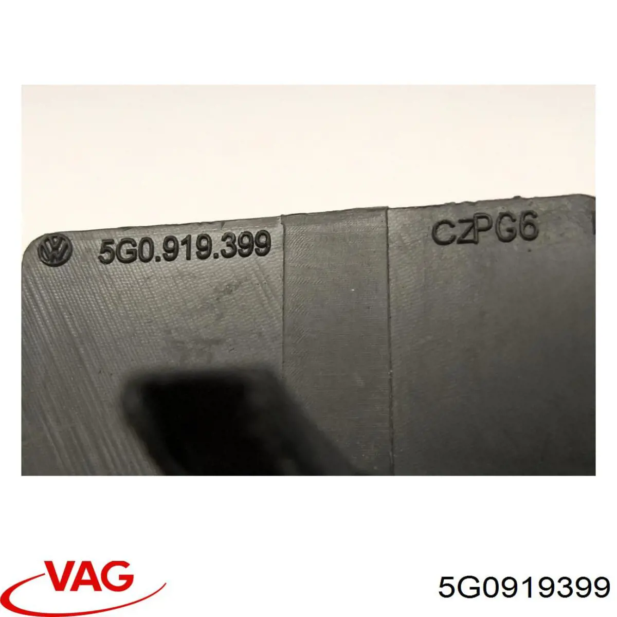 5G0919400 VAG Бампер передний в сборе