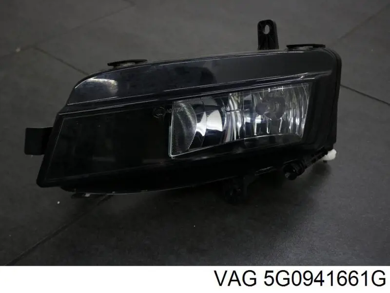 Купить 5G0941661G VAG Противотуманка левая
