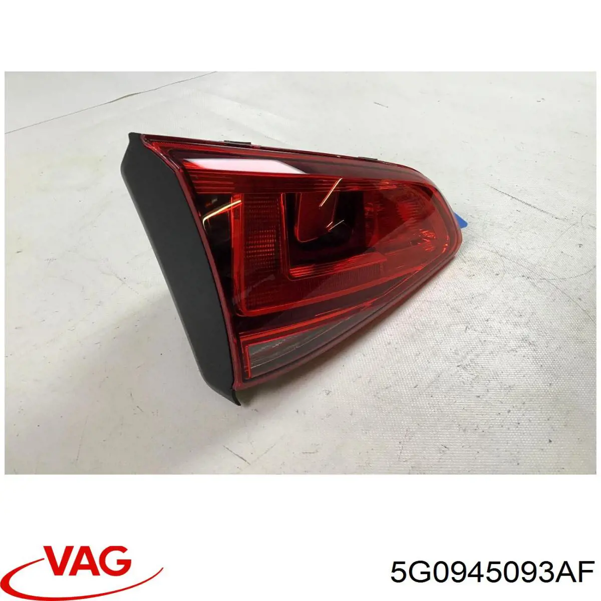 5G0945093AF VAG Задняя левая внутренняя фара