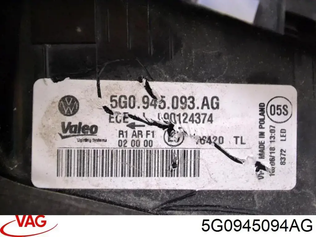 Купить 5G0945094AG VAG Стоп задний