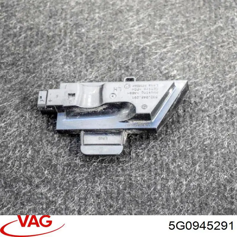 Указатель поворота зеркала левый 95C2197 Polcar