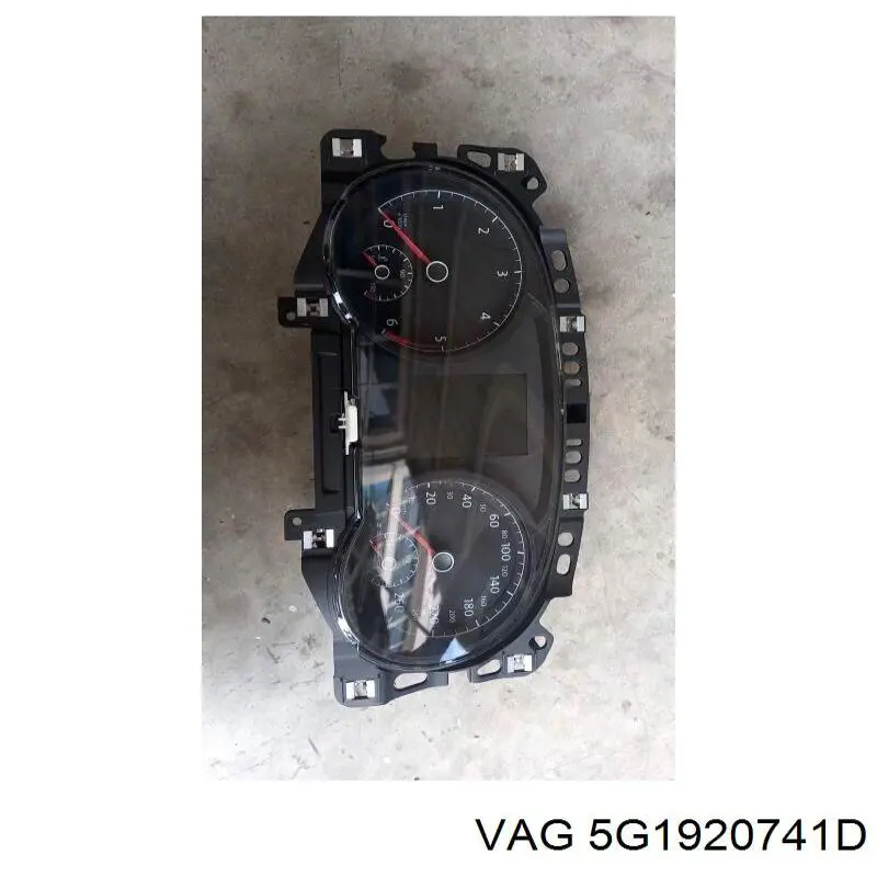 Приборная доска (щиток приборов) VAG 5G1920741D цена, от 93.54 USD