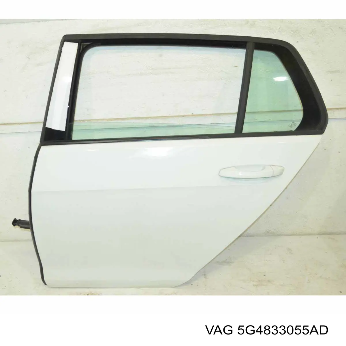 Дверь задняя левая 5G4833055AD VAG