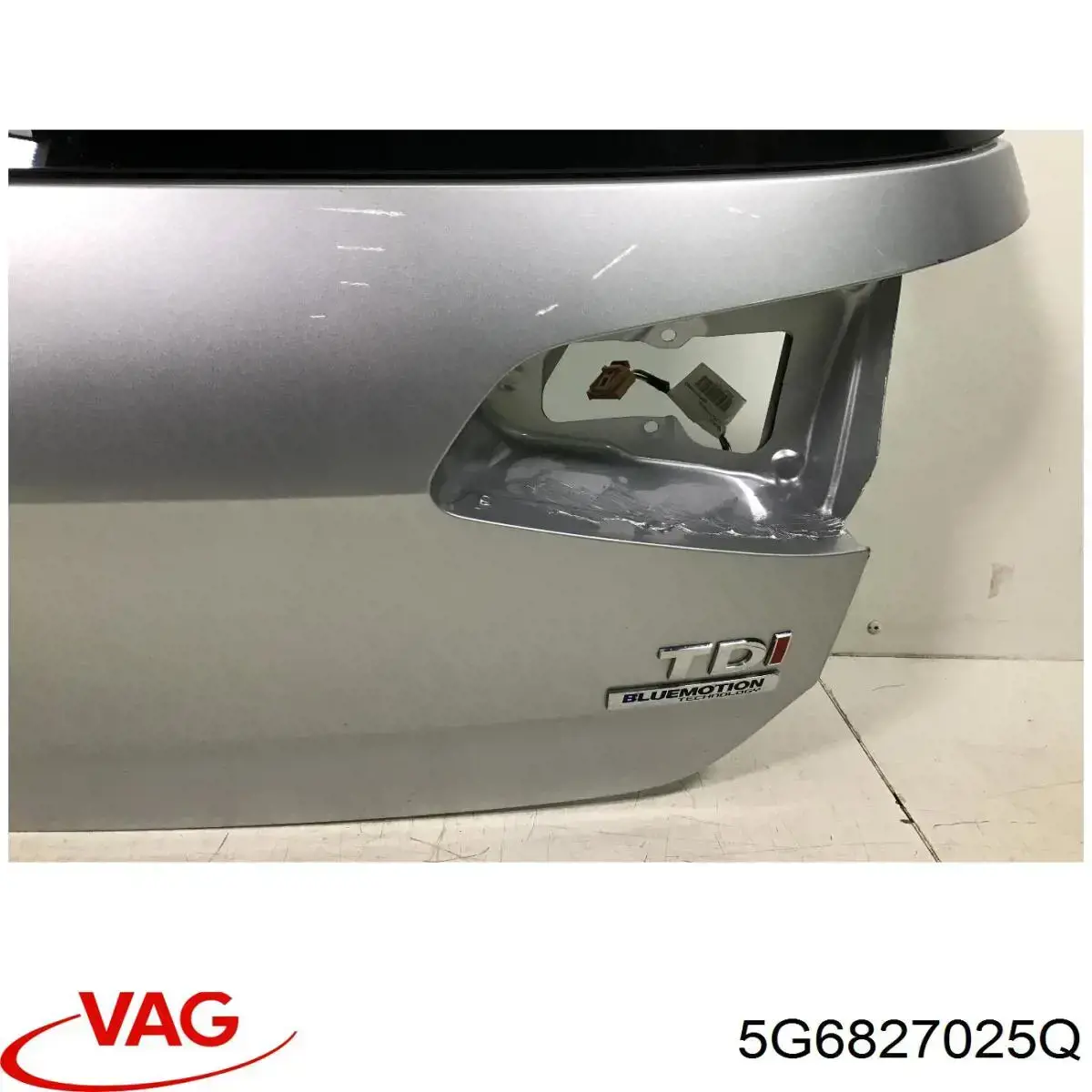 Пятая дверь VAG 5G6827025Q цена, от 202.60 USD