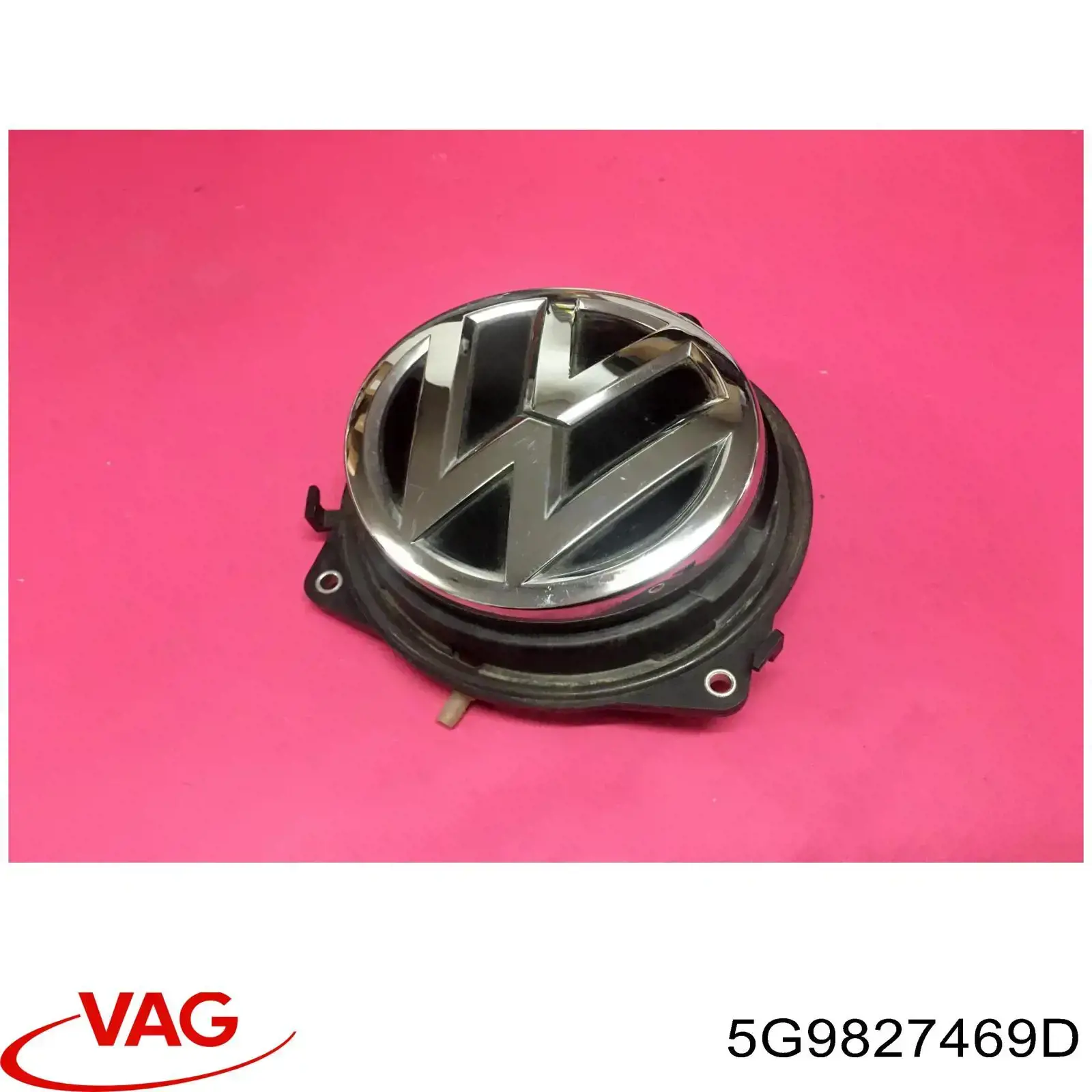 Купить 5G9827469JFOD VAG Ручка багажника