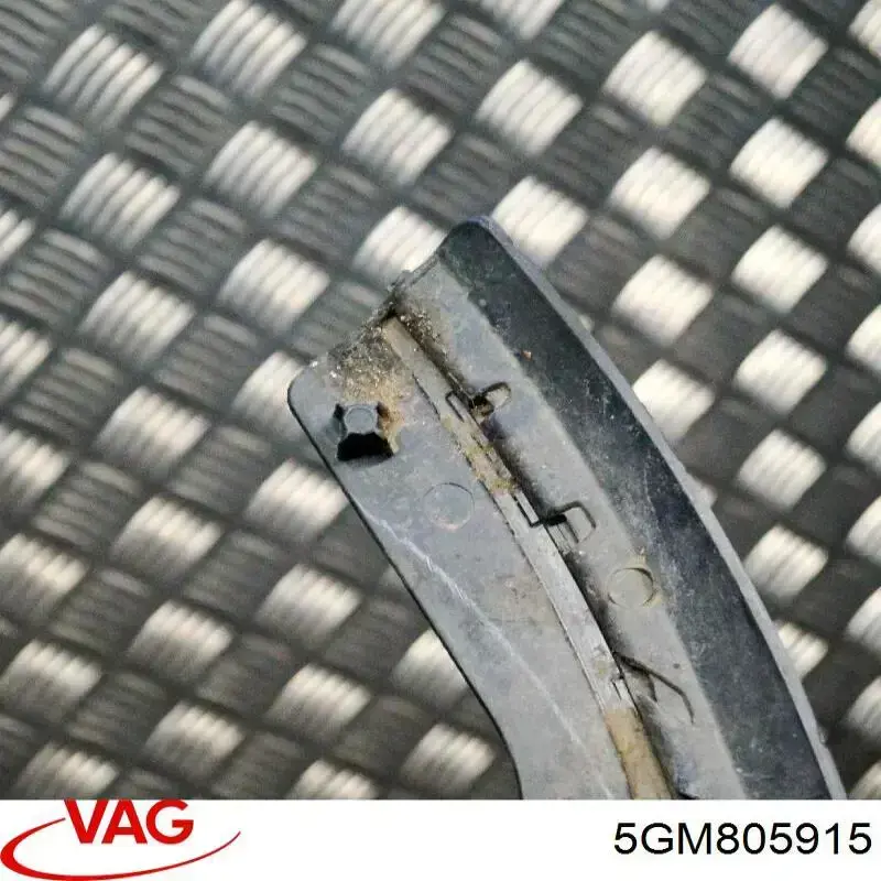 Спойлер переднего бампера VAG 5GM805915 цена, от 178.11 USD