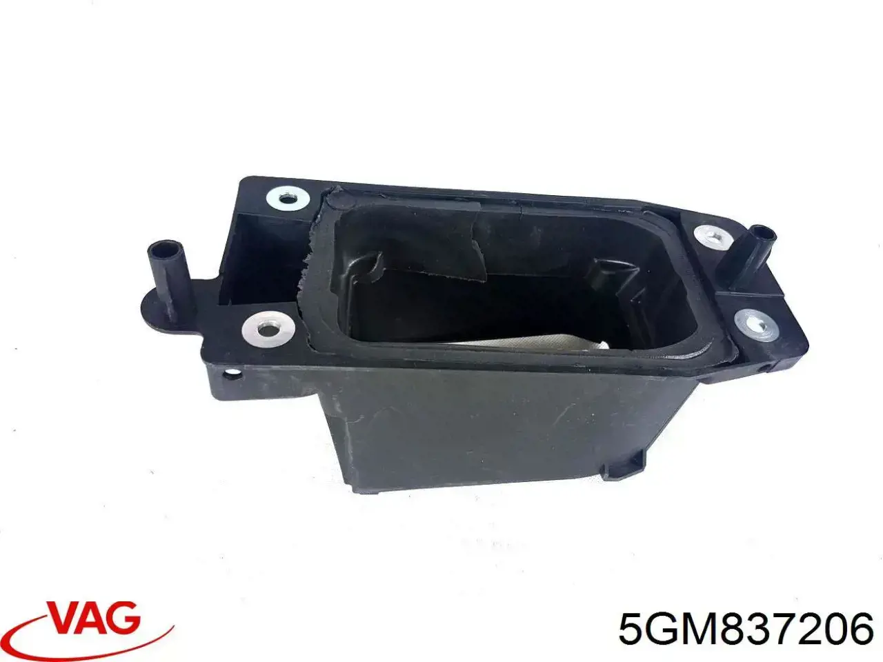 Ручка двери правой наружная передняя/задняя 5GM837206 VAG