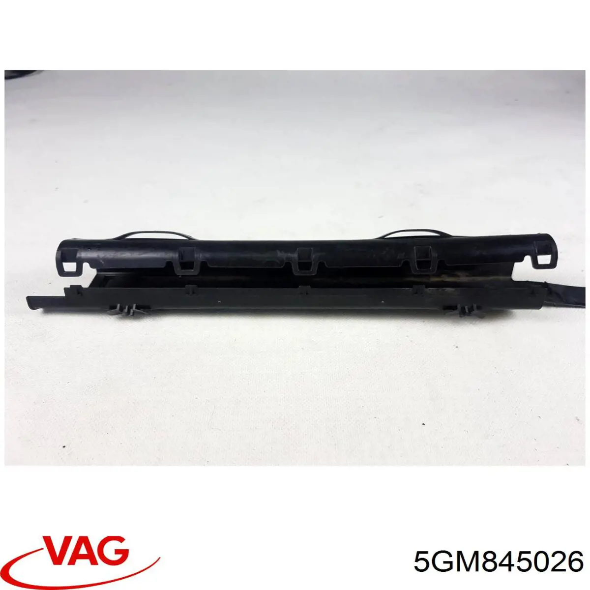 5GM845026 VAG Стекло задней правой двери