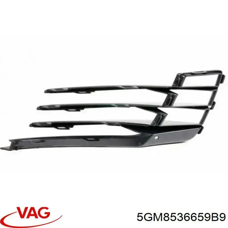 Решетка радиатора 5GM8536659B9 VAG