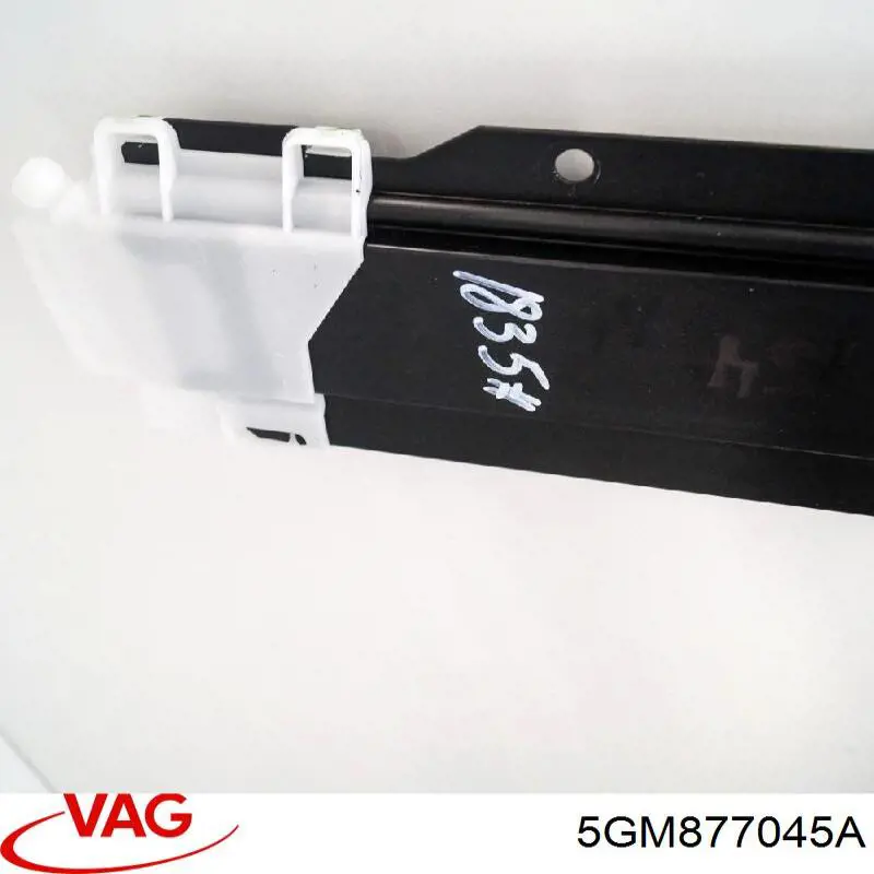  5GM877045A VAG