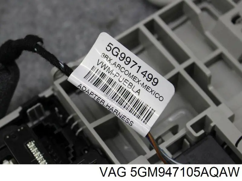 Плафон салона 5GM947105AQAW VAG
