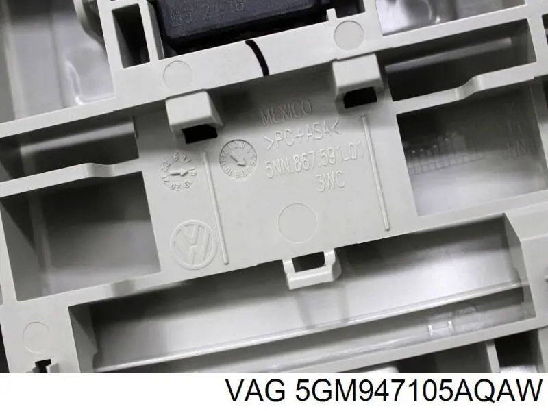 Плафоны внутреннего освещения VAG 5GM947105AQAW цена, от 22.55 USD