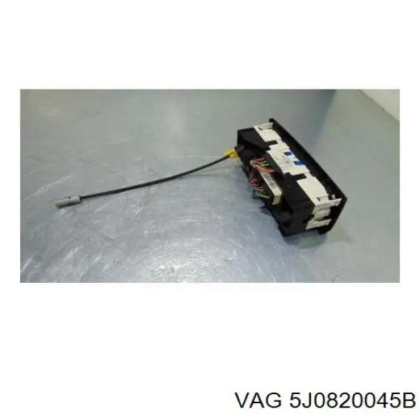 Регулятор вентилятора отопителя VAG 5J0820045B цена, от 44.34 USD