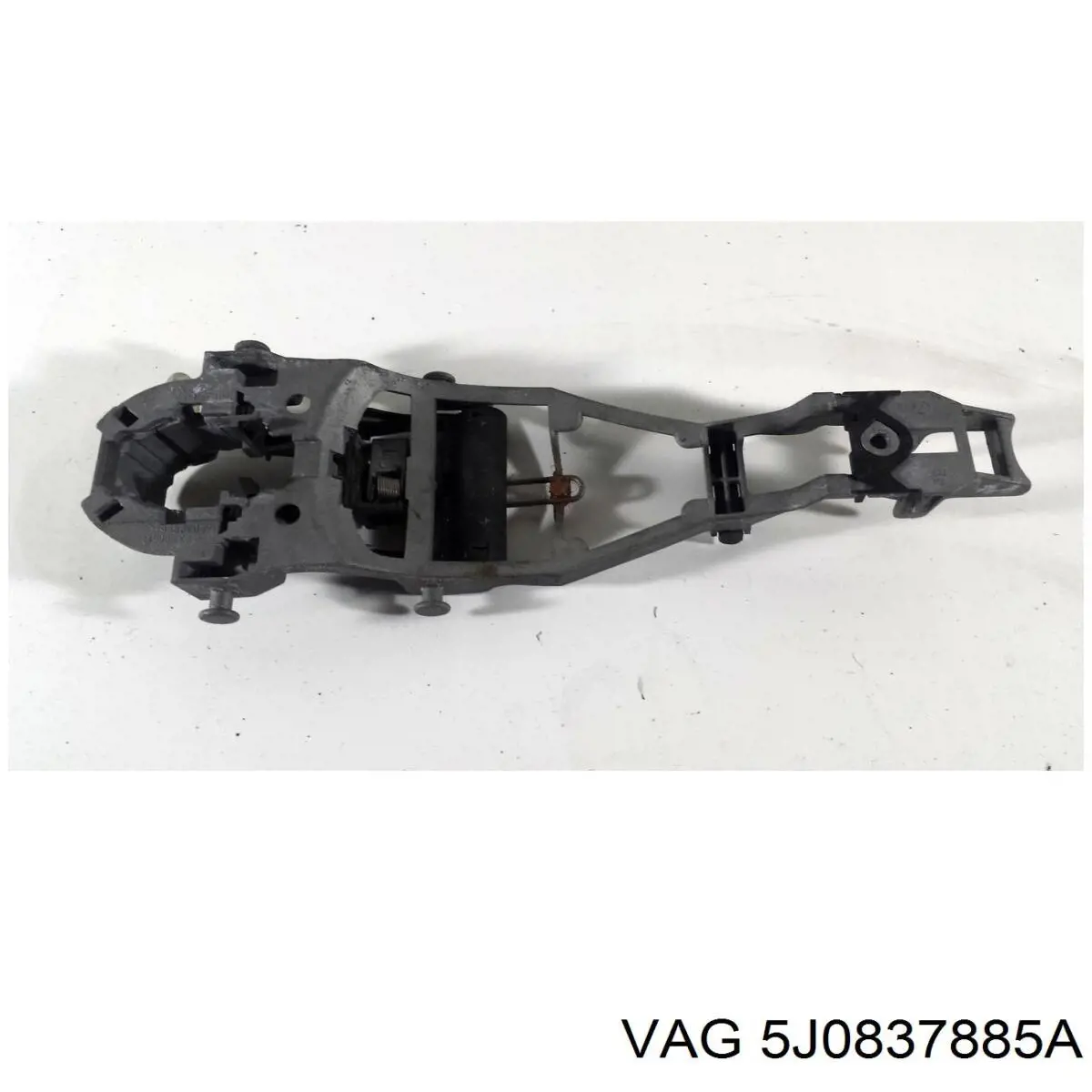 Держатель наружной ручки двери передней левой VAG 5J0837885A цена, от 6.38 USD