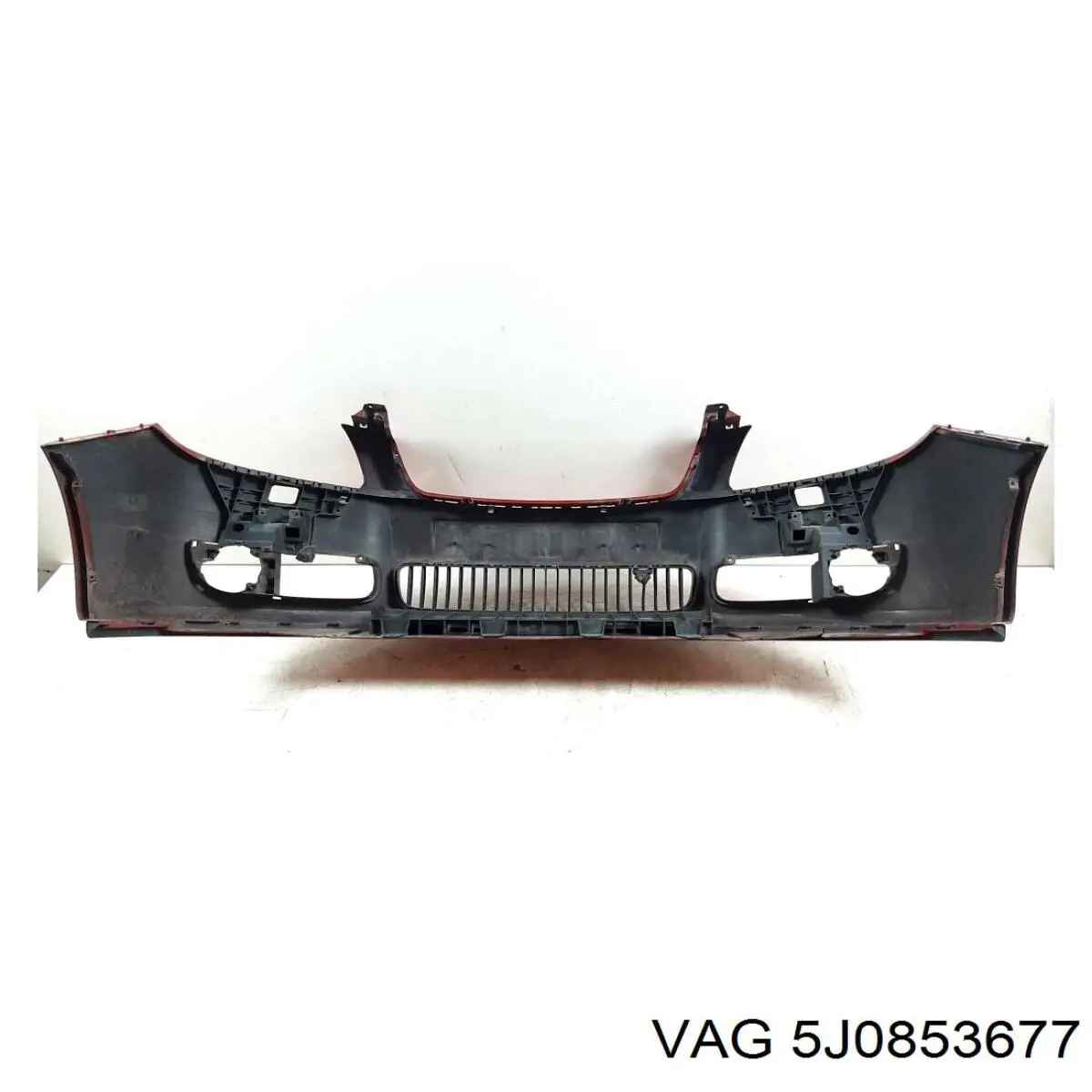 Решетка на бампер VAG 5J0853677