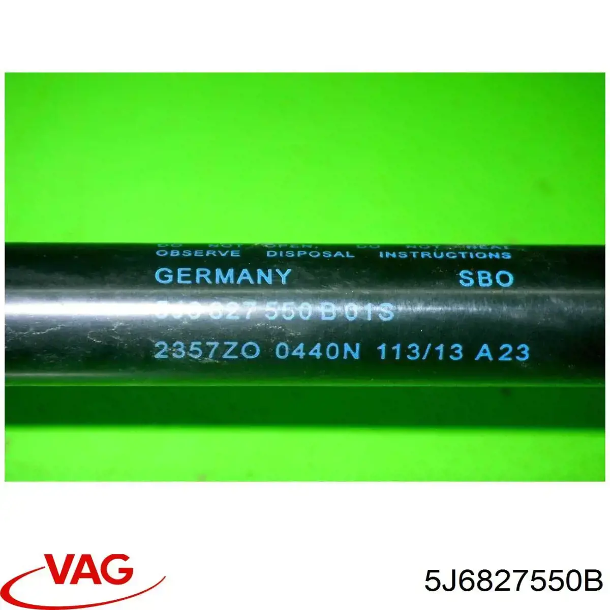 5J6827550B VAG Амортизатор крышки багажника