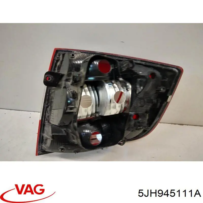 Фонарь заднего бампера левый VAG 5JH945111A цена, от 47.77 USD
