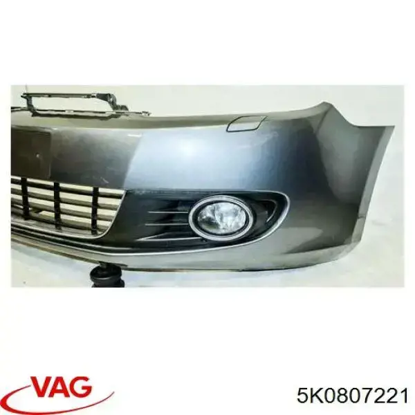 Передний бампер 5K0807221 VAG