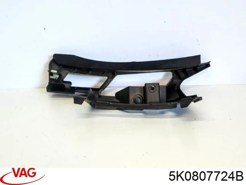 Правое крепление переднего бампера FPS FP7411932 цена, от 5.64 USD