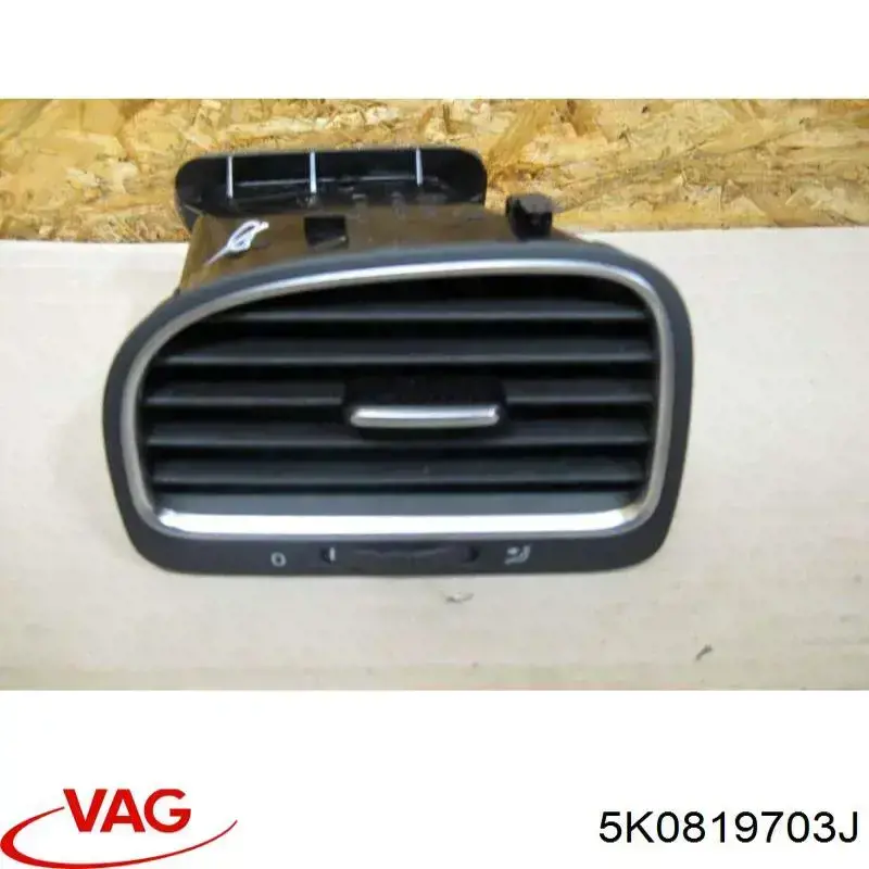 Grelha esquerda de ventilação de salão no "painel de instrumentos" para Volkswagen Golf (AJ5)