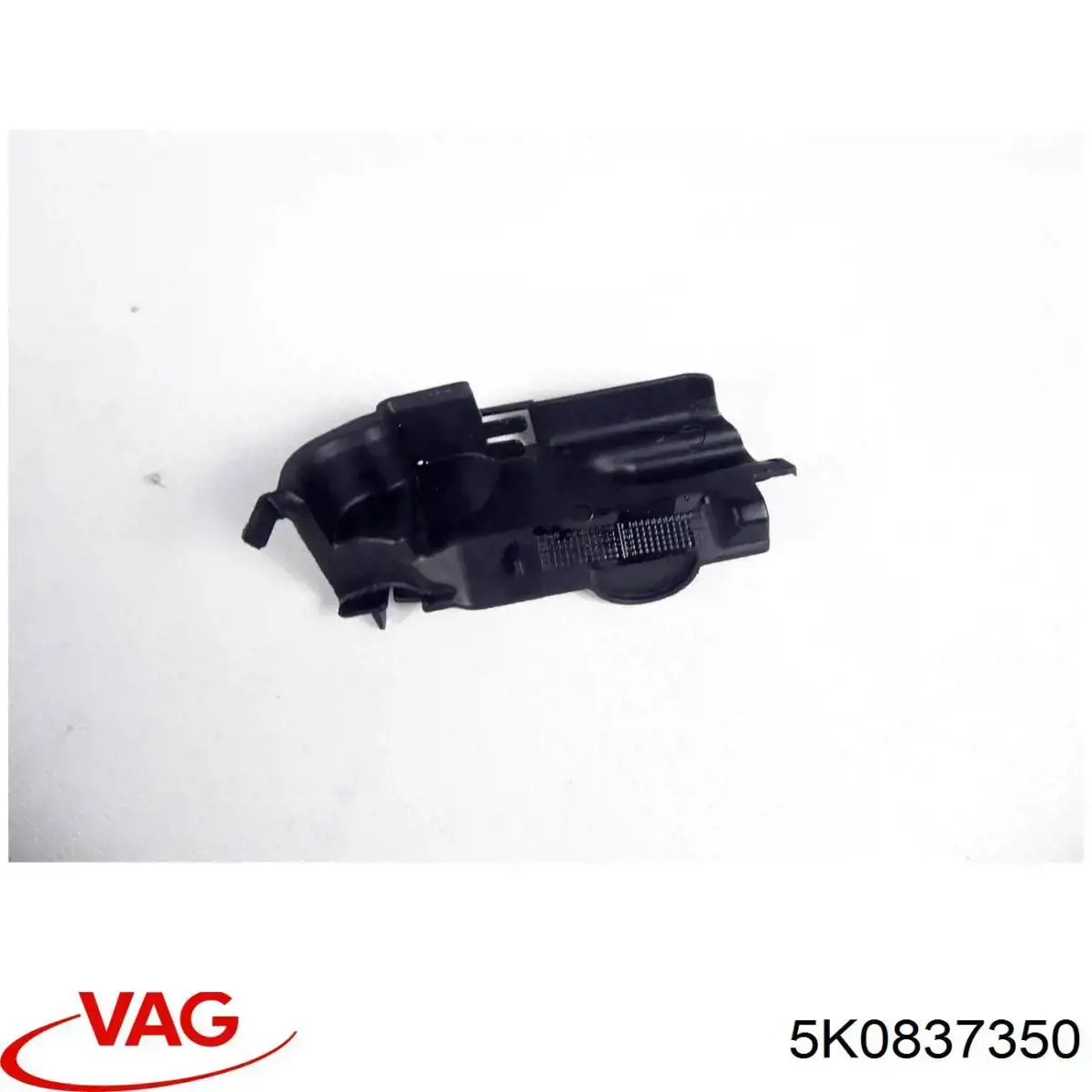 Купить 5K0837350A VAG Крышка ручки наружной двери задней левой