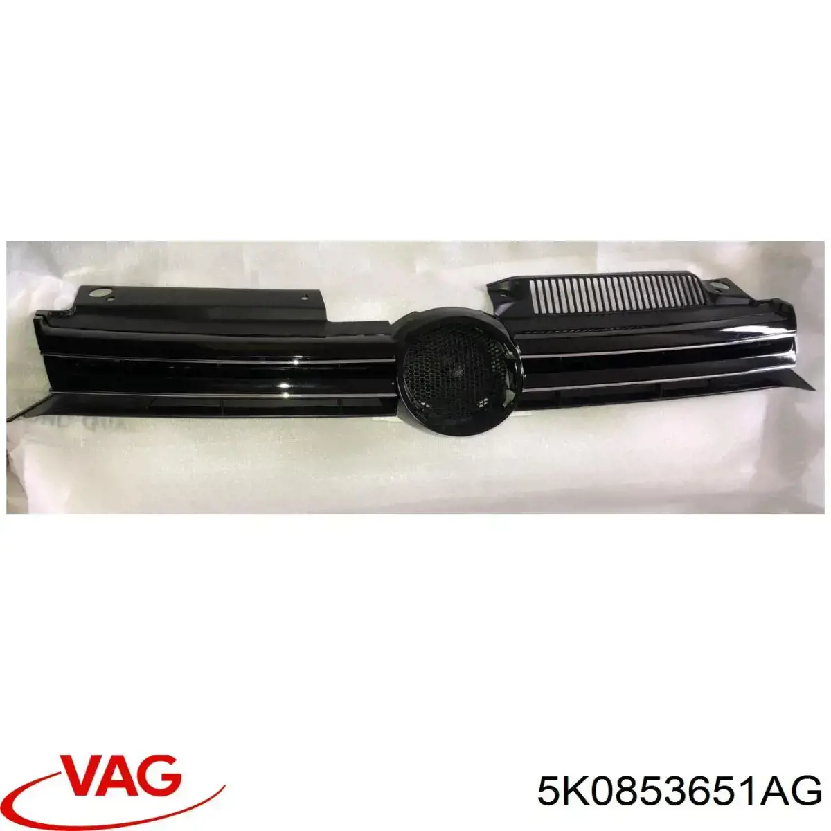 Купить 5K0853651AG VAG Решетка радиатора