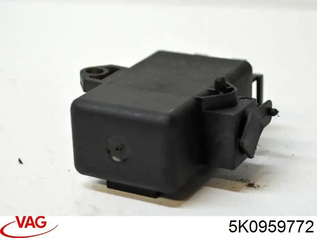 Реле подогрева сиденья VAG 5K0959772