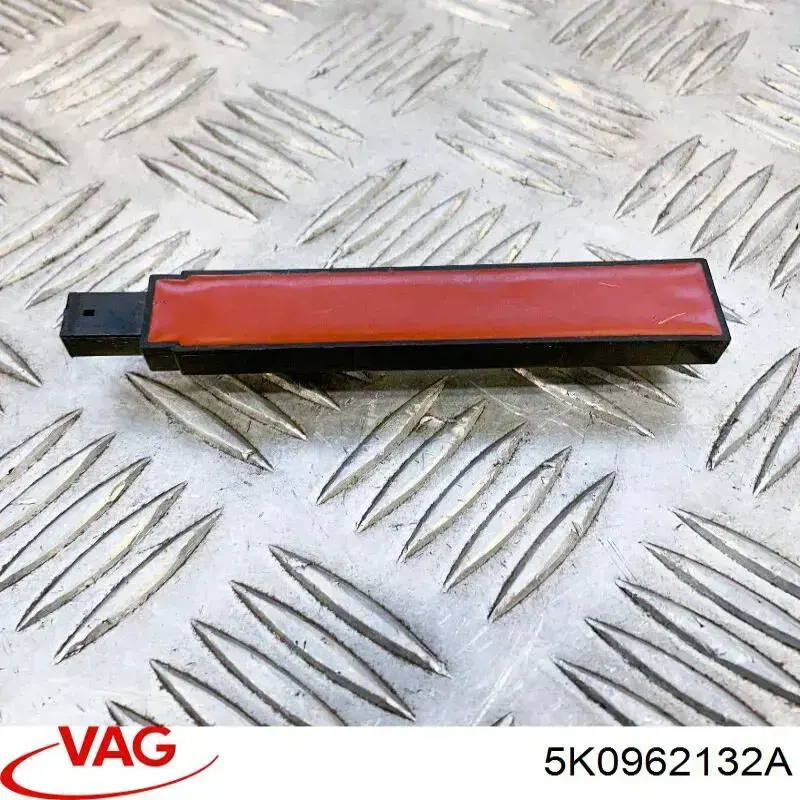 Антенна KESSY VAG 5K0962132A цена, от 2.40 USD