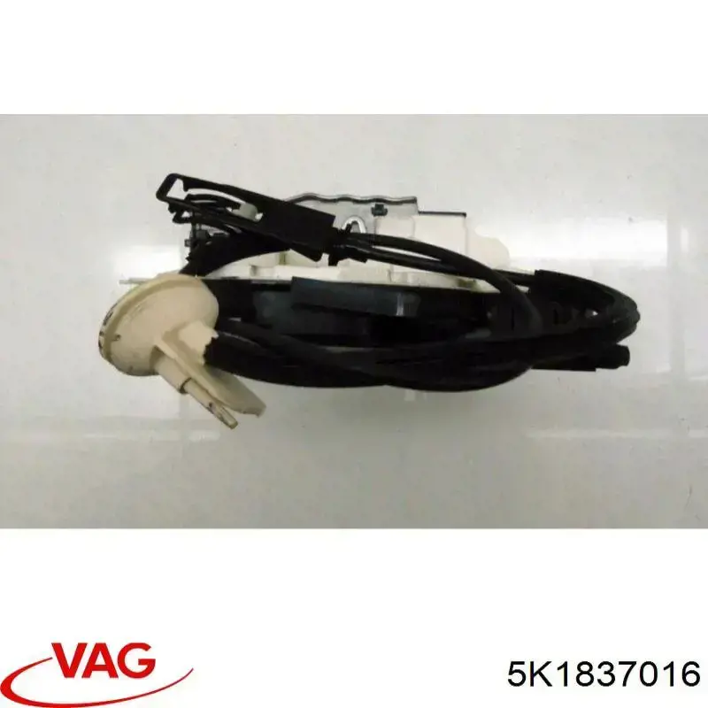 Замок передней пассажирской двери VAG 5K1837016