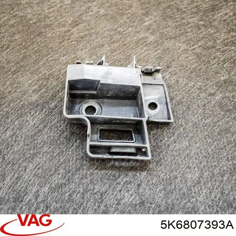 Детали задка кузова VAG 5K6807393A