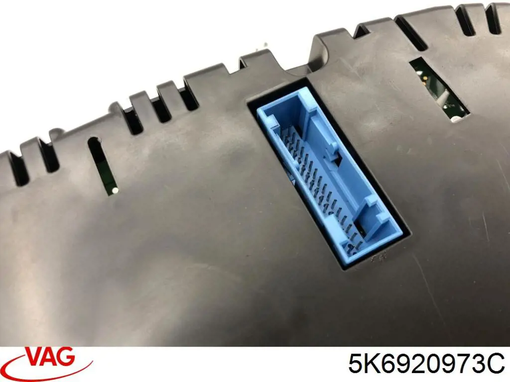 Приборная доска (щиток приборов) VAG 5K6920973C цена, от 180.54 USD