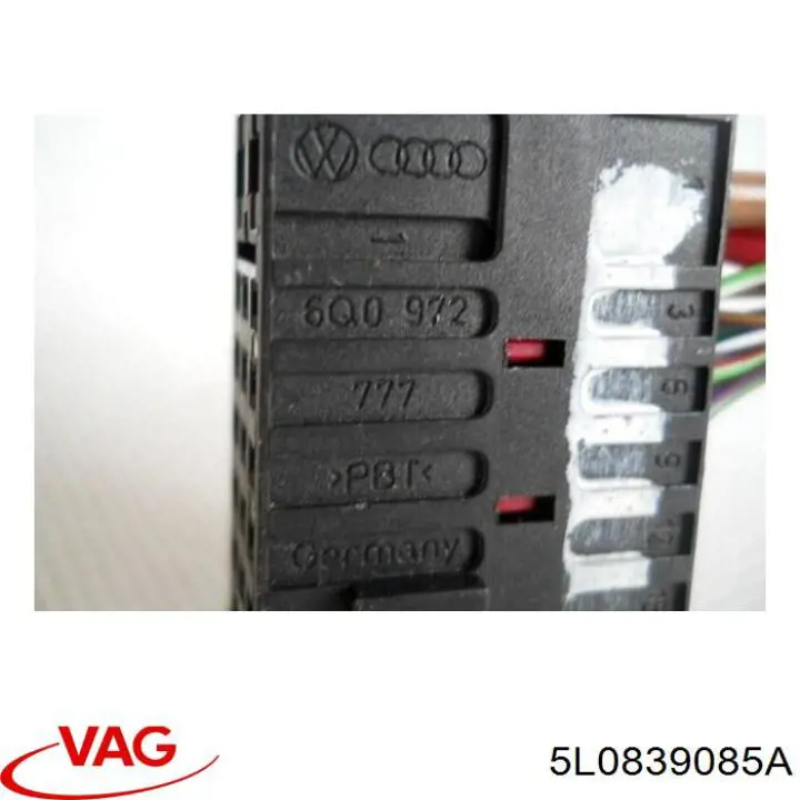 Купить 5L0839085A VAG Тросик двери задней