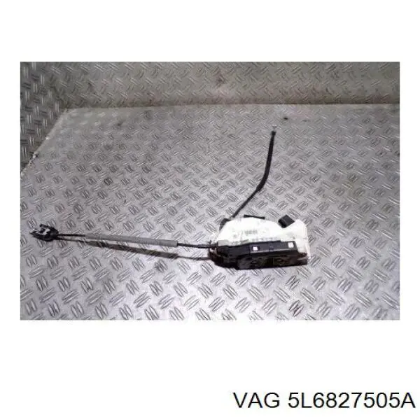 Замок двери багажника VAG 5L6827505A цена, от 34.48 USD