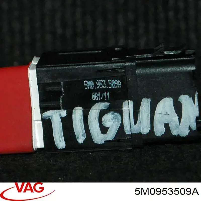 Botão de ativação do sinal de emergência Volkswagen Tiguan preço, a partir de 46,95 USD