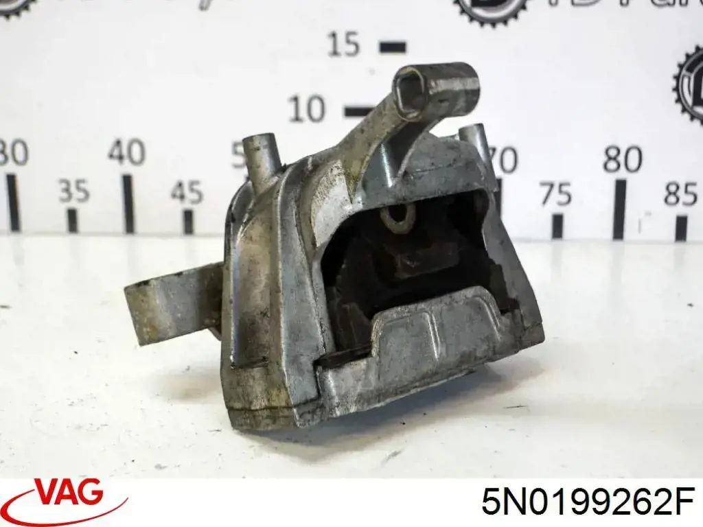 5N0199262F VAG Правая подушка двигателя