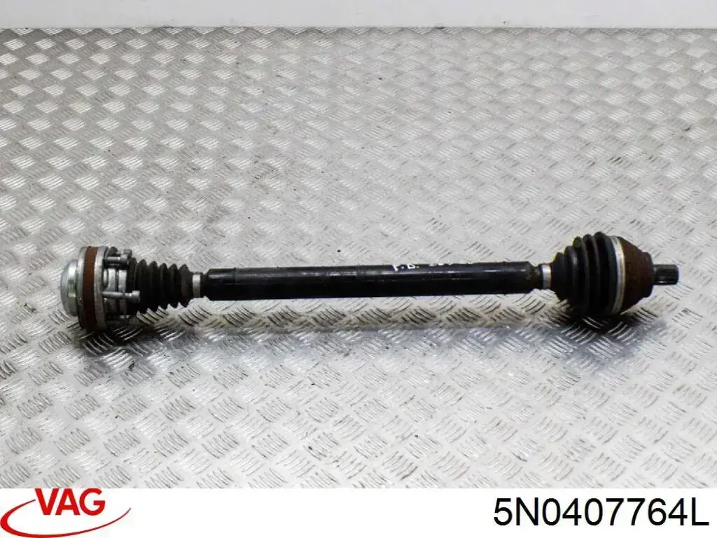 5N0407764L VAG Полуось передняя, правая