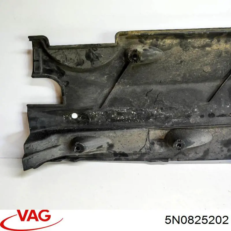 5N0825202 VAG Защита днища правая
