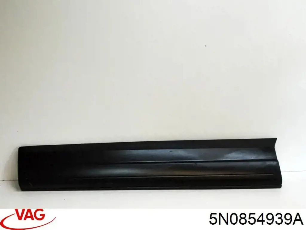 Молдинг двери передней левой PVG76050AL Signeda