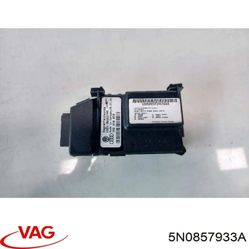  VAG 5N0857933A