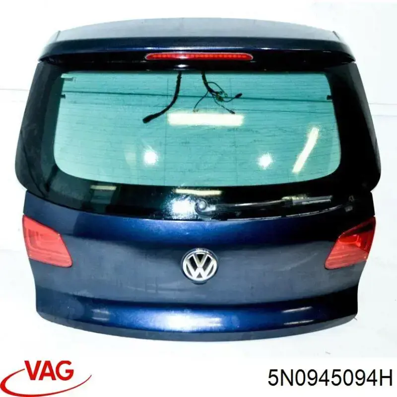 Фонарь задний внутренний правый VAG 5N0945094H