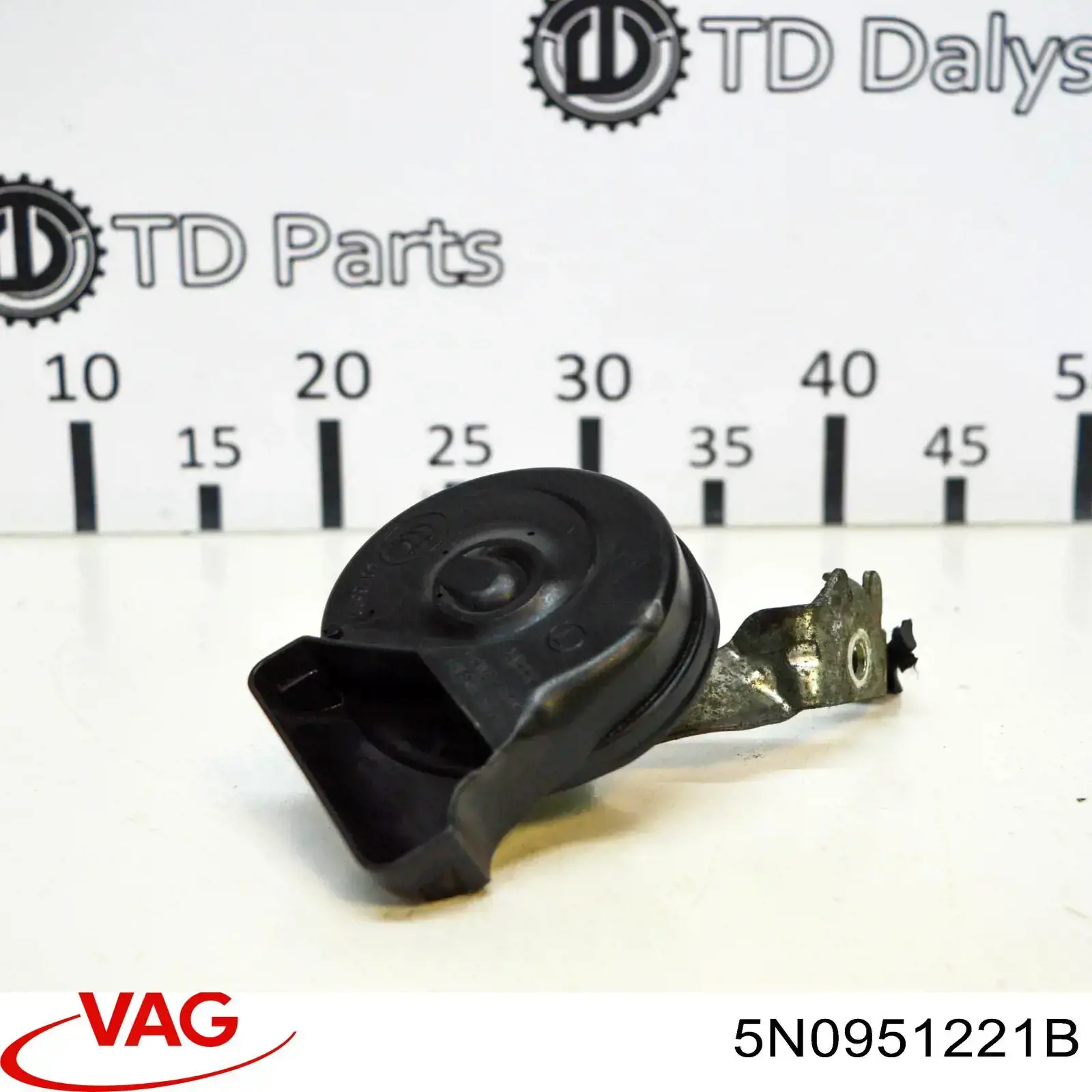 Звуковой сигнал 5N0951221B VAG