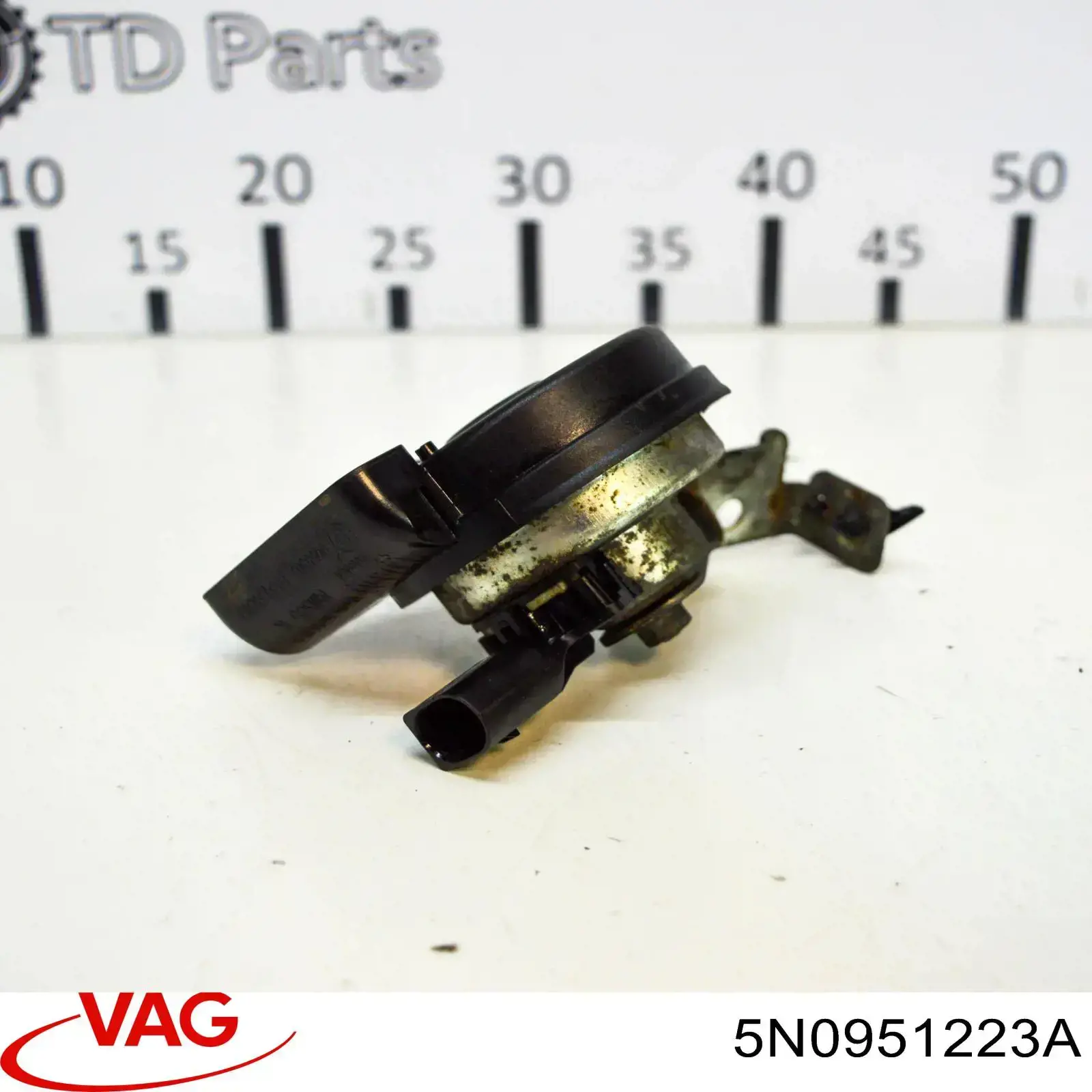Звуковой сигнал 5N0951223A VAG