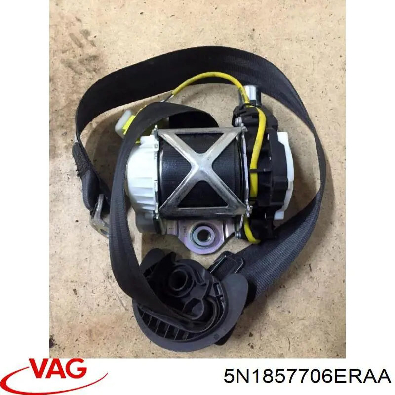 5N1857706ERAA VAG Ремень безопасности передний правый