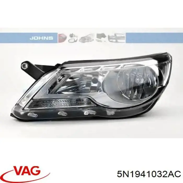 Правая фара 5N1941032AC VAG