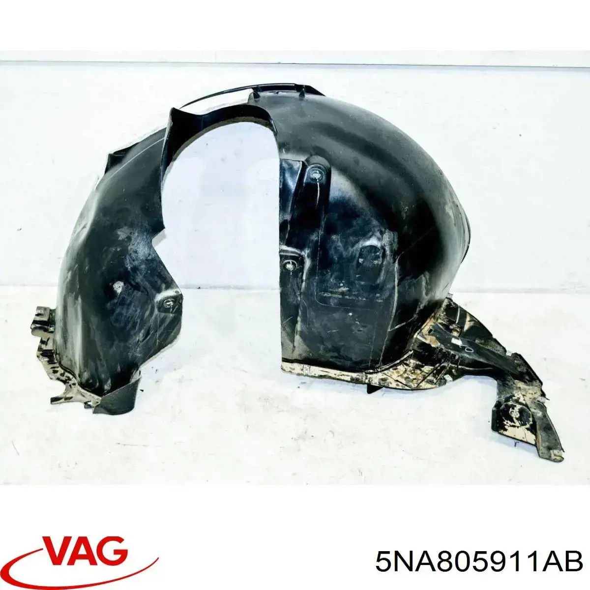 Подкрылок передний левый PVG11107AL Signeda