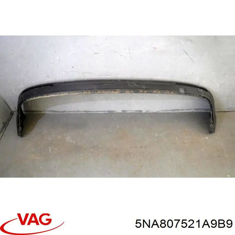 Задний бампер 5NA807521A9B9 VAG