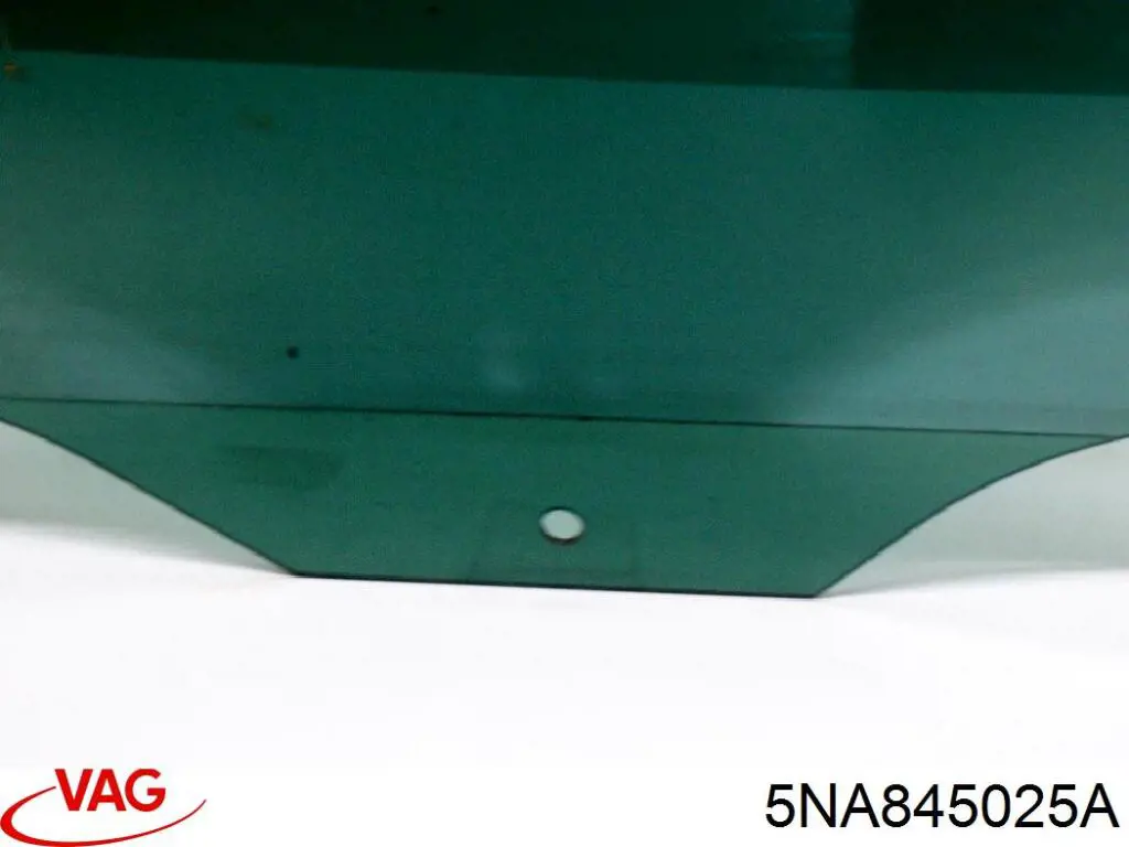Стекло заднее левое VAG 5NA845025A