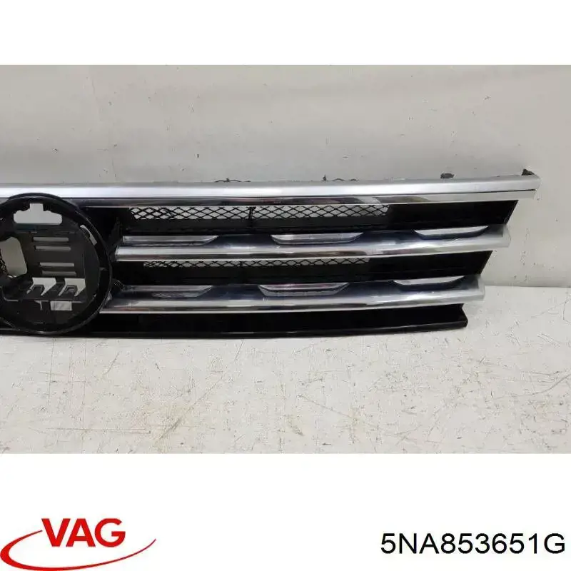 5NA853651G VAG Решетка радиатора